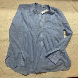 Lightweight chambray looking long sleeve blouse